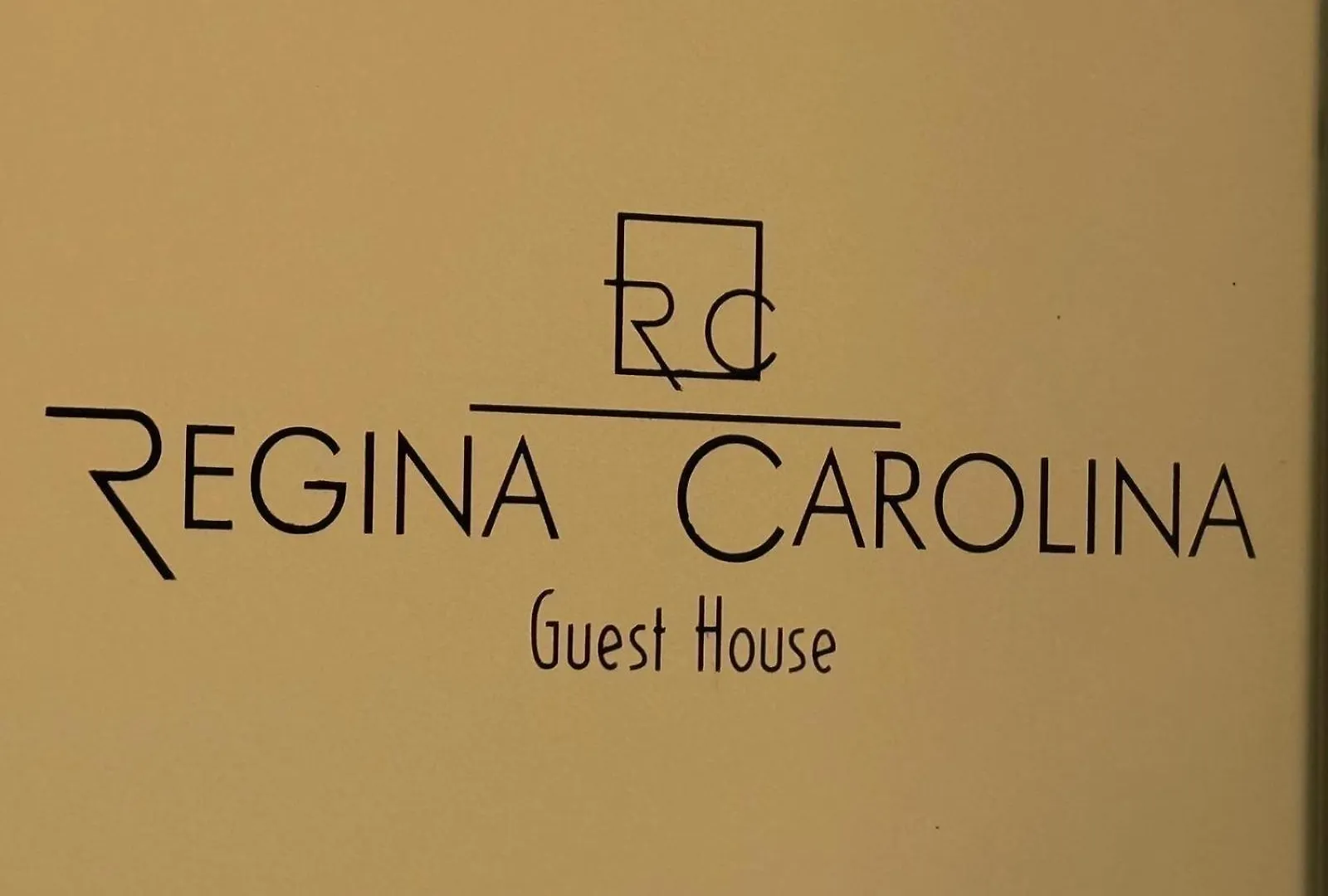 Guest House Regina Carolina Naples Italy